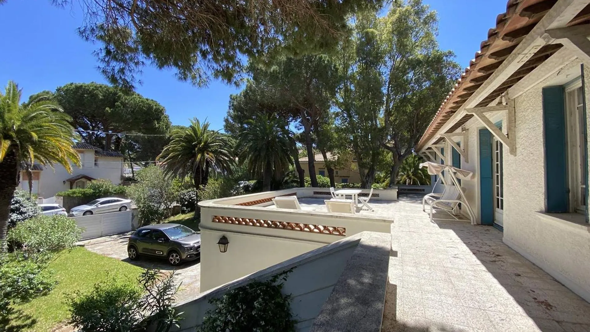 Villa Charmante A Cavalaire Avec Climatisation Et Parking, Proche Port Et Plage - Fr-1-100-346 France