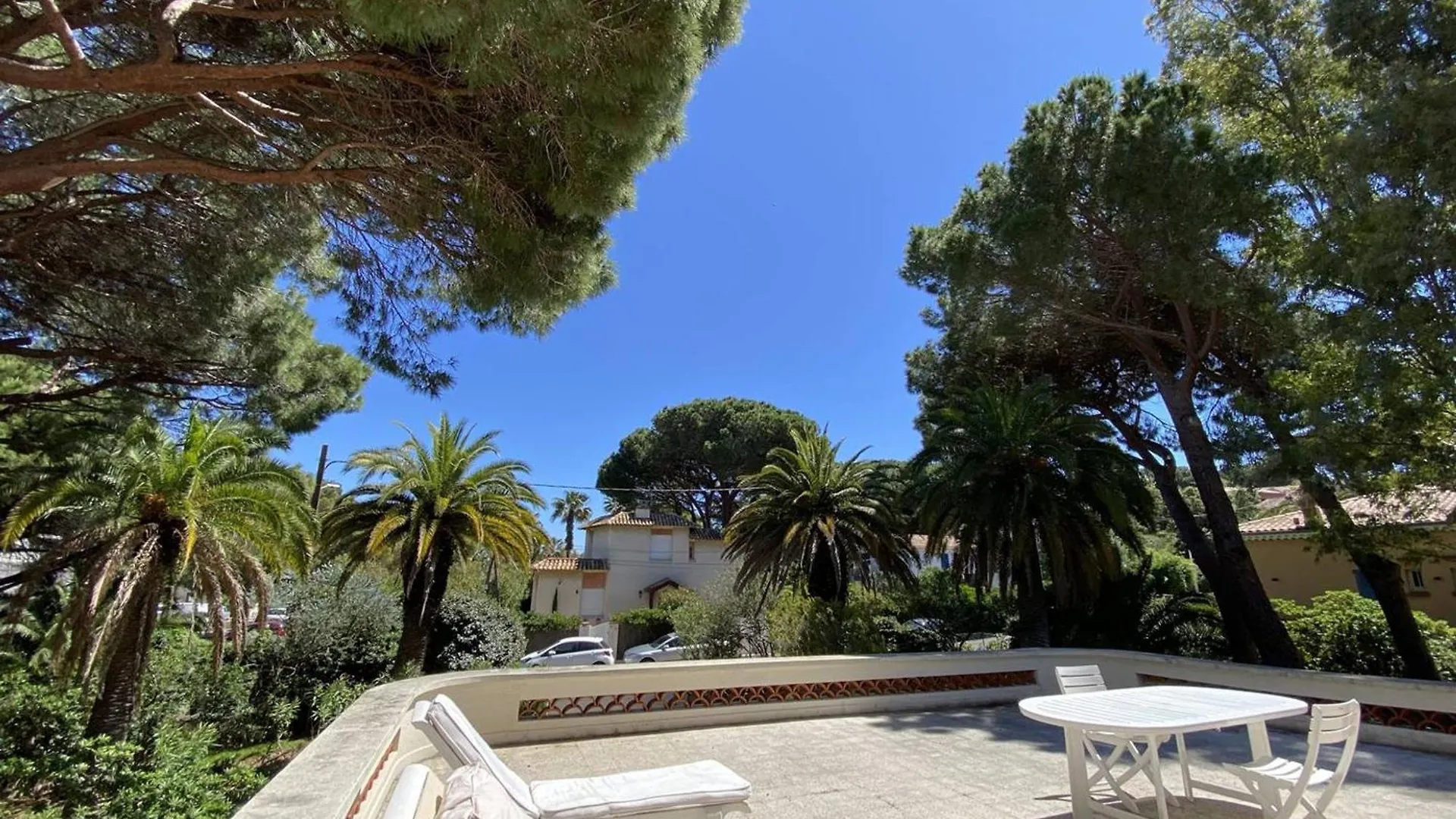 Villa Charmante A Cavalaire Avec Climatisation Et Parking, Proche Port Et Plage - Fr-1-100-346 0*, Cavalaire-sur-Mer